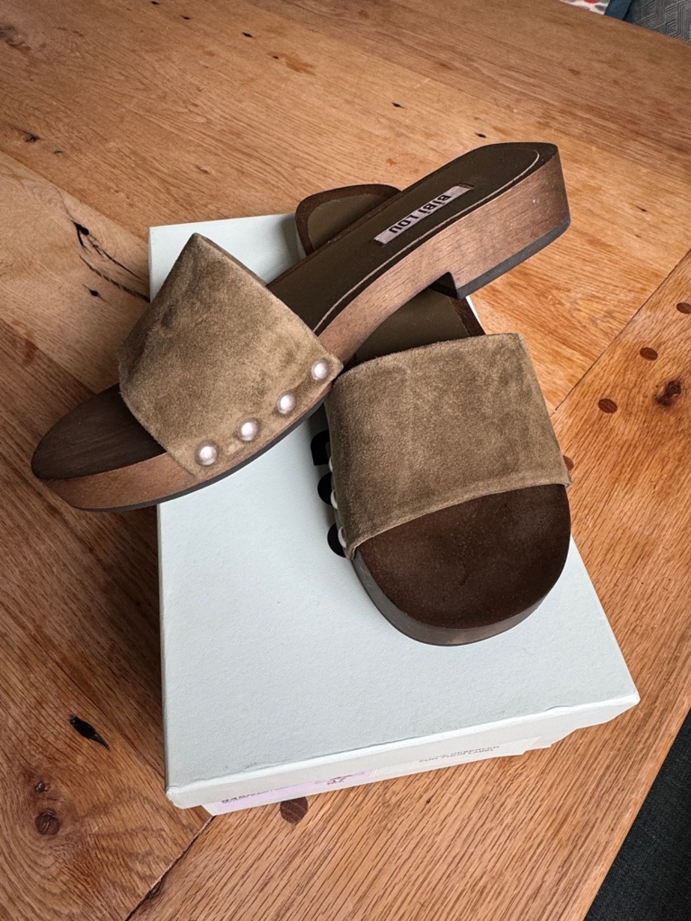 New in Box Bibi Lou clog, 6.5